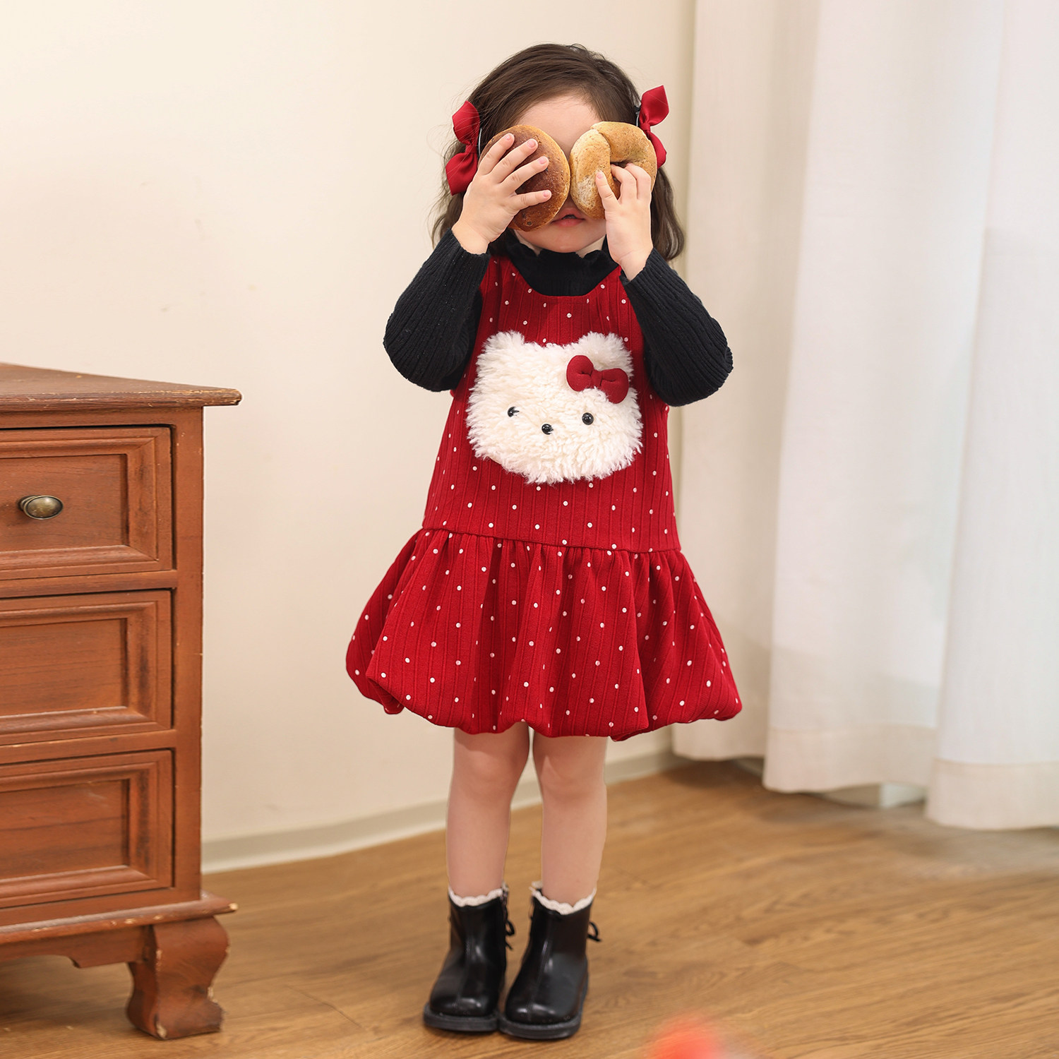 小o爸女婴童 女宝宝背心裙连衣裙2025冬季新款婴儿洋气红色公主裙,淘宝优惠券,粉丝福利购,淘宝优惠卷