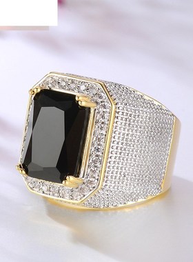 新款欧美镶钻戒指嘻哈分金霸气正方蓝宝石大男戒七夕