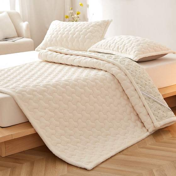 Red bean thickened milk velvet quilted mattress