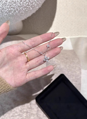 四叶草项链女轻奢小众设计高级感锁骨链爆款颈链配饰