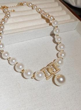 轻奢样板房衣帽间梳妆台软装摆件首饰项链衣柜收纳抽屉盒陈列饰品