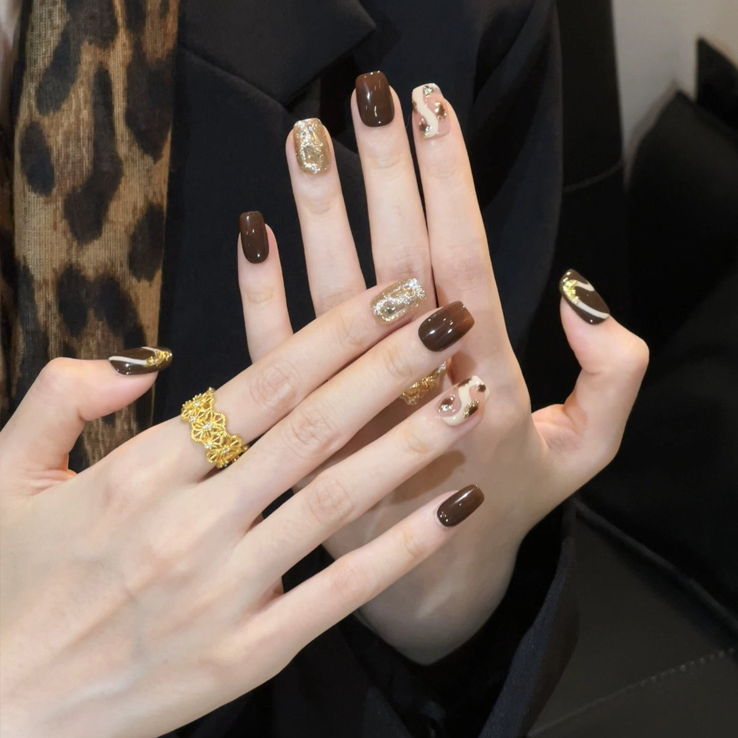 植兔手工穿戴甲短款高级感焦糖丝绒奶白碎钻美甲秋冬显白指甲贴片,淘宝优惠券,粉丝福利购,淘宝优惠卷