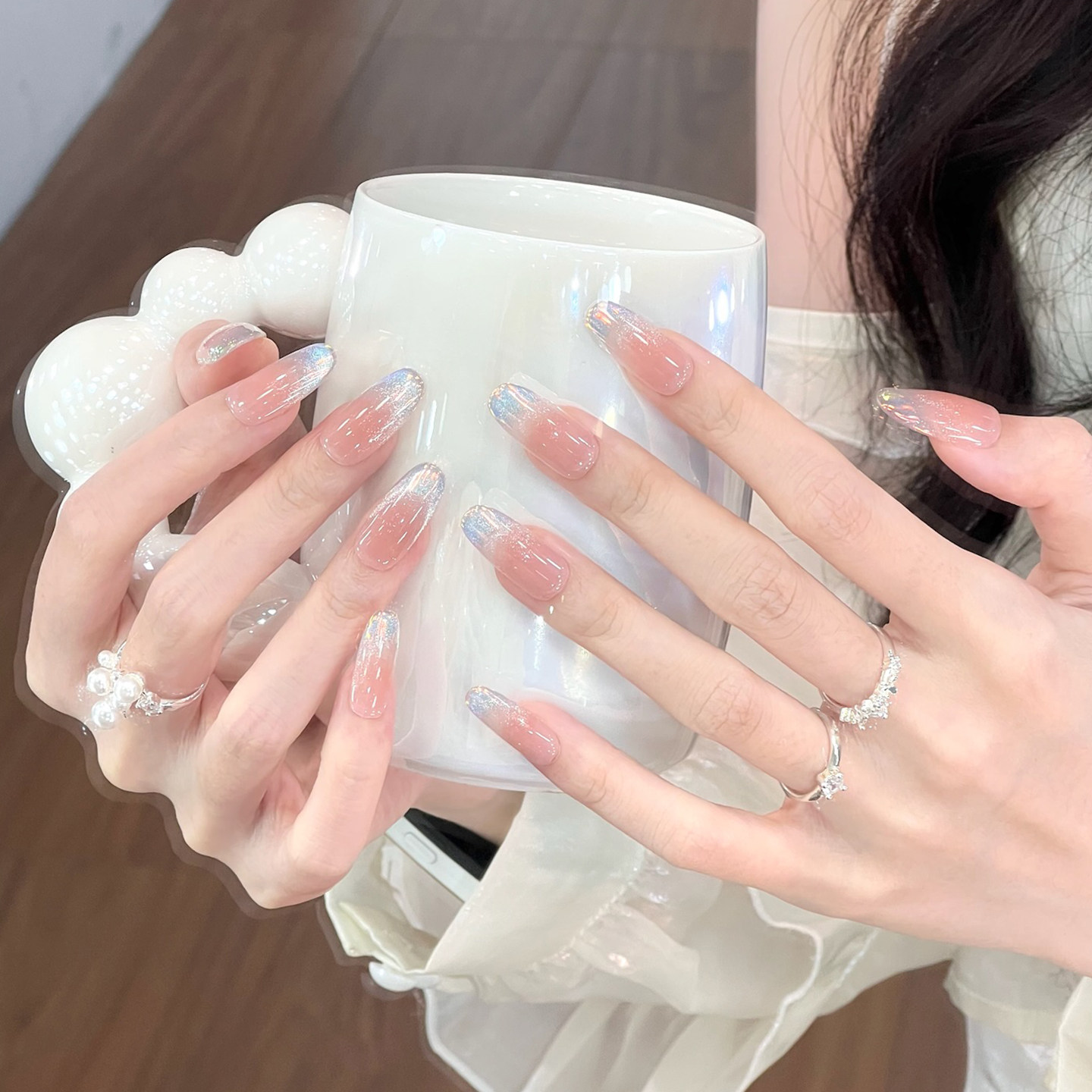 植兔2026新款美甲穿戴甲裸色冰透短款法式碎钻高级感杏仁成品贴片,淘宝优惠券,粉丝福利购,淘宝优惠卷