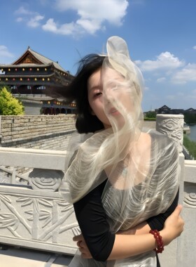 新中式流光薄纱蝉翼丝巾拍照道具