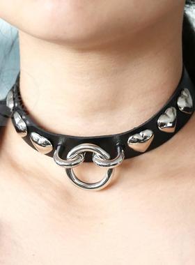 。Punk personality super cool rivet love nail Pu collar coll