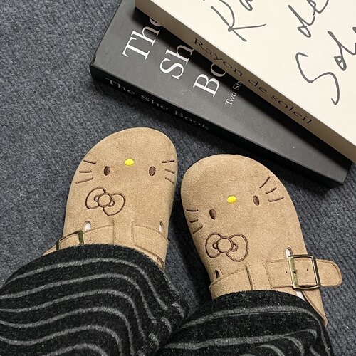 三丽鸥正版勃肯鞋女款厚底刺绣可爱秋冬加绒hellokitty半拖鞋外穿 - 图3