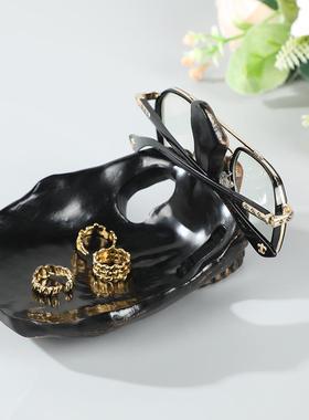 跨境新款骷髅头眼镜架家具装饰收纳工艺品桌面装饰品创意家居摆件