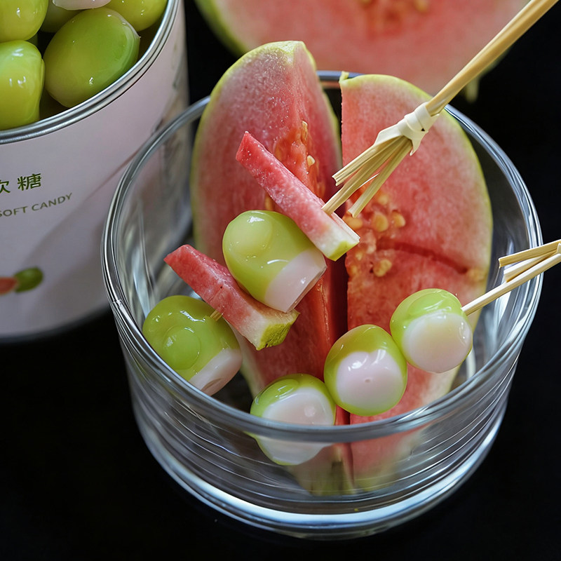 夏午三点 红心芭乐味剥皮软糖果汁橡皮糖水果休闲小零食糖果喜糖,淘宝优惠券,粉丝福利购,淘宝优惠卷