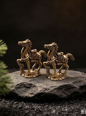 【师傅推荐】复古黄铜招财马摆件