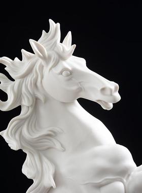 陶瓷大号马摆件招财办公室客厅家居装饰品白瓷工艺礼品摆饰马到成