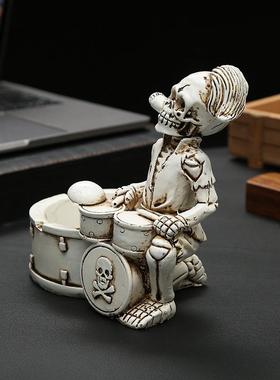 现货时尚个性创意礼品礼物骷髅头烟灰缸装饰复古摆设摆件工艺品