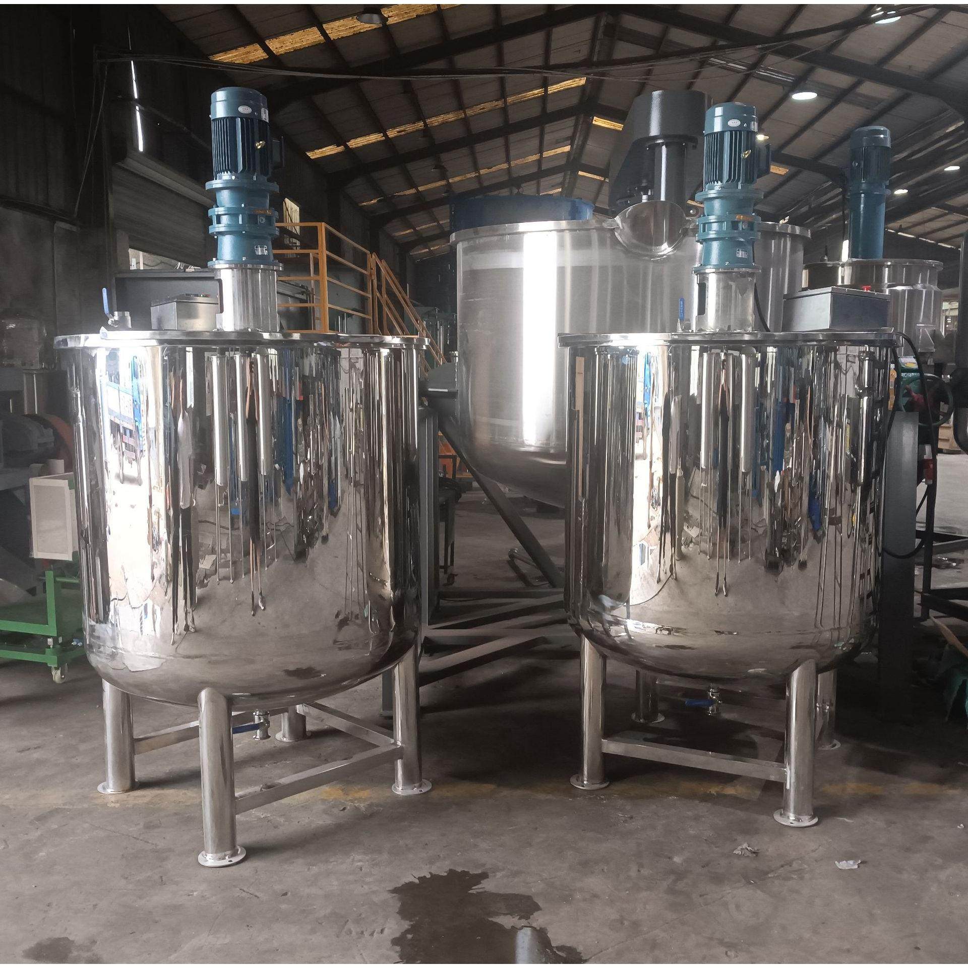 电加热搅拌罐不锈钢恒温冷热罐1吨电加热不锈钢搅拌罐304不锈钢桶,淘宝优惠券,粉丝福利购,淘宝优惠卷