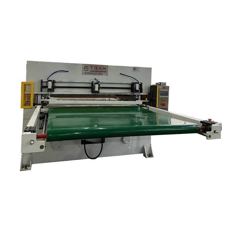 汽车内饰裁断机汽车头枕裁切机操作简便裁切精准全自动效率高,淘宝优惠券,粉丝福利购,淘宝优惠卷