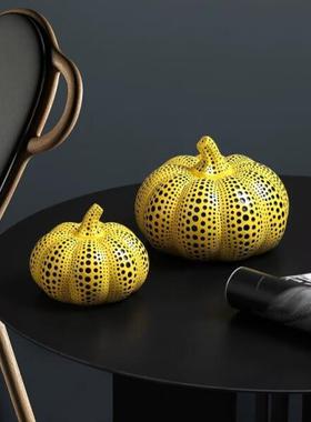 波点艺术南瓜摆件动物现代简约北欧办公室样板房柜玄关软装饰品草