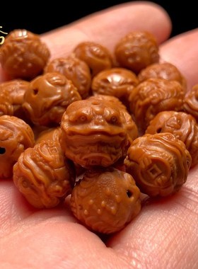 小核桃手串金蟾核雕手链猴头核桃雕刻铜钱蛤蟆头手持小籽文玩手钏