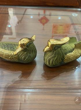 古玩杂件黄铜鸳鸯茶宠摆件办公室茶桌复古铜一对鸳鸯工艺品铜器