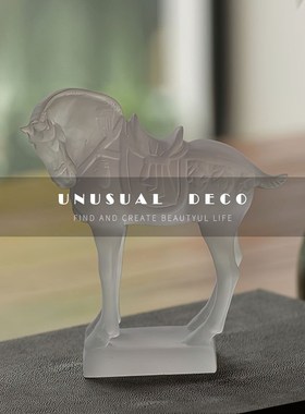 新中式磨砂透明装饰马摆件创意茶室书房书桌样板间售楼处软装饰品