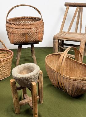民俗老物件竹编篮子竹篓簸箕提篮竹椅子花架石碗茶馆装饰影视道具