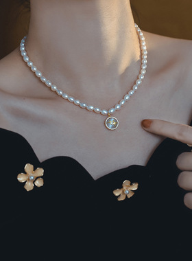 星光璀璨镶嵌猫眼石吊坠芒星淡水真珍珠项炼法式复古双芒星锁骨链