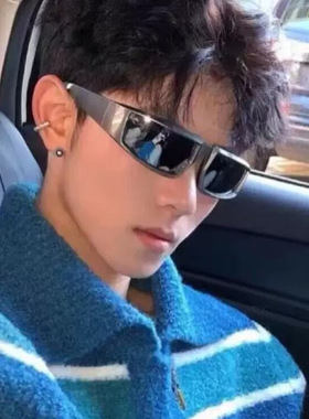 墨镜男女款小众赛博朋克眼镜科技感太阳镜高级感骑行护目墨镜