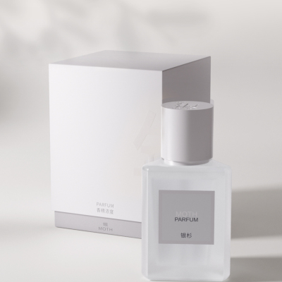 银杉香水第三季蛾高级清冷香木质调乳香檀香伪体香礼物30ml/100ml