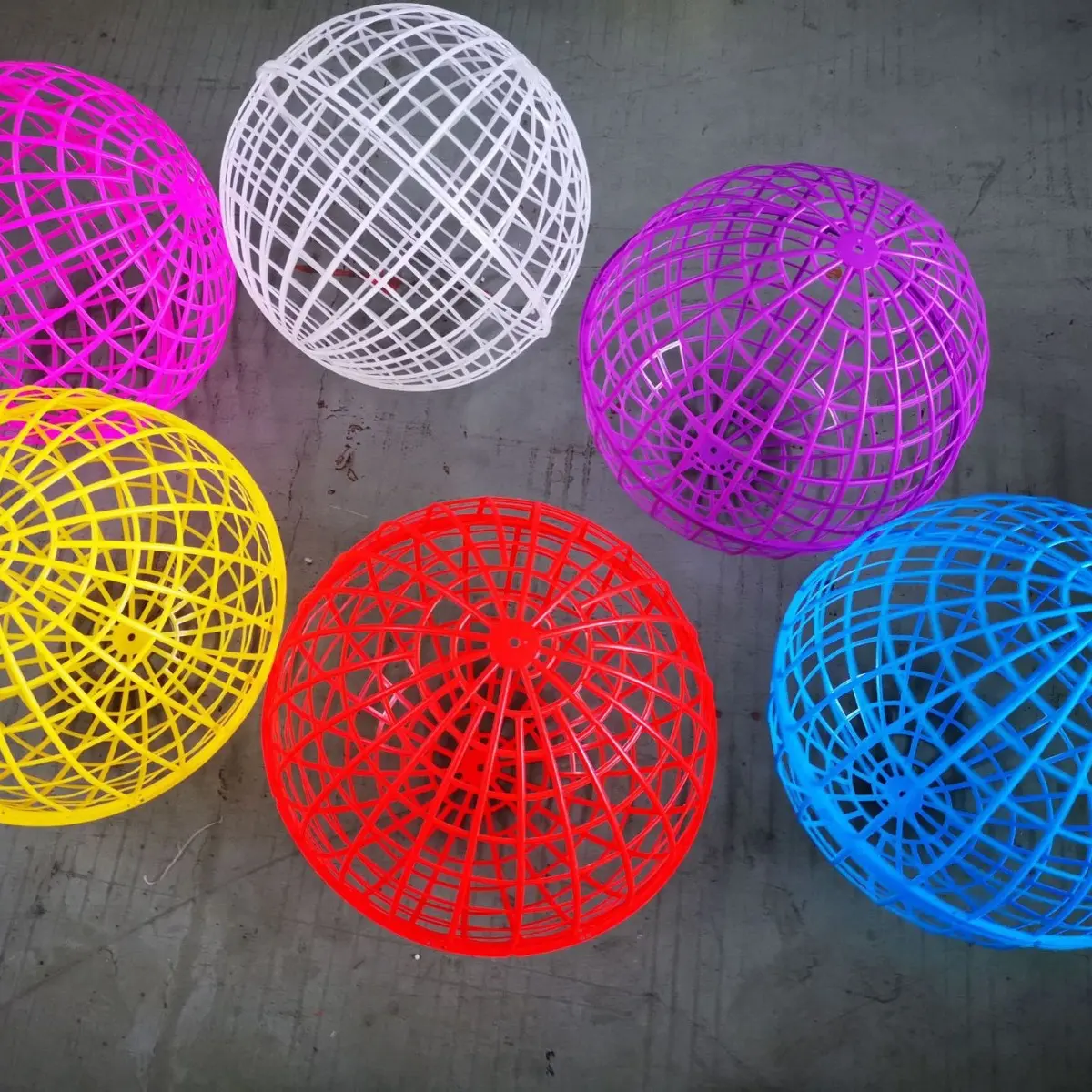 圆形兔笼农场景区网红走地鸡笼子新裁可滚动防护笼塑料球形鸡笼,淘宝优惠券,粉丝福利购,淘宝优惠卷