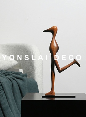 现代简约软装饰品抽象人物雕塑样板房间家居客厅桌面玄关轻奢摆件