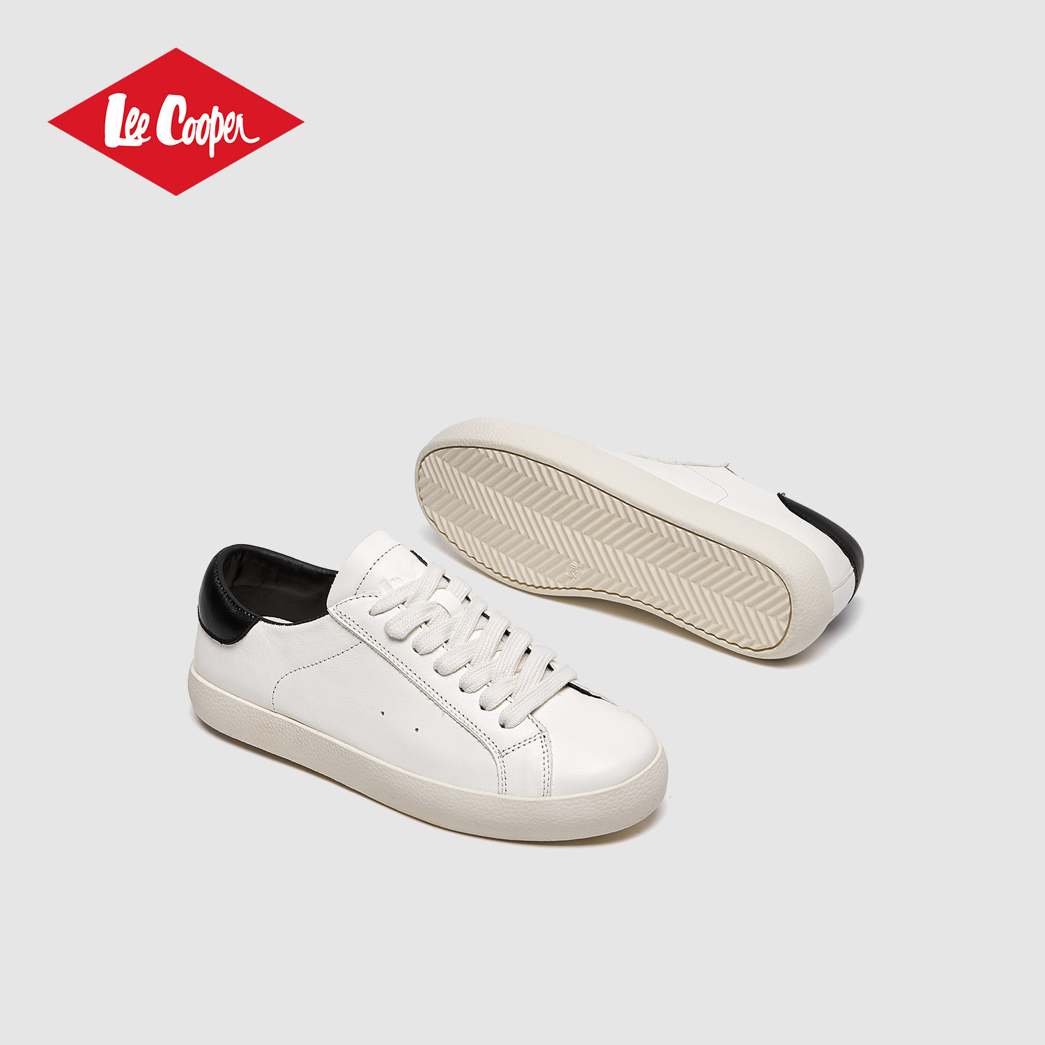 Lee Cooper平底小白鞋女2025新款秋季轻便运动休闲鞋百搭板鞋,淘宝优惠券,粉丝福利购,淘宝优惠卷