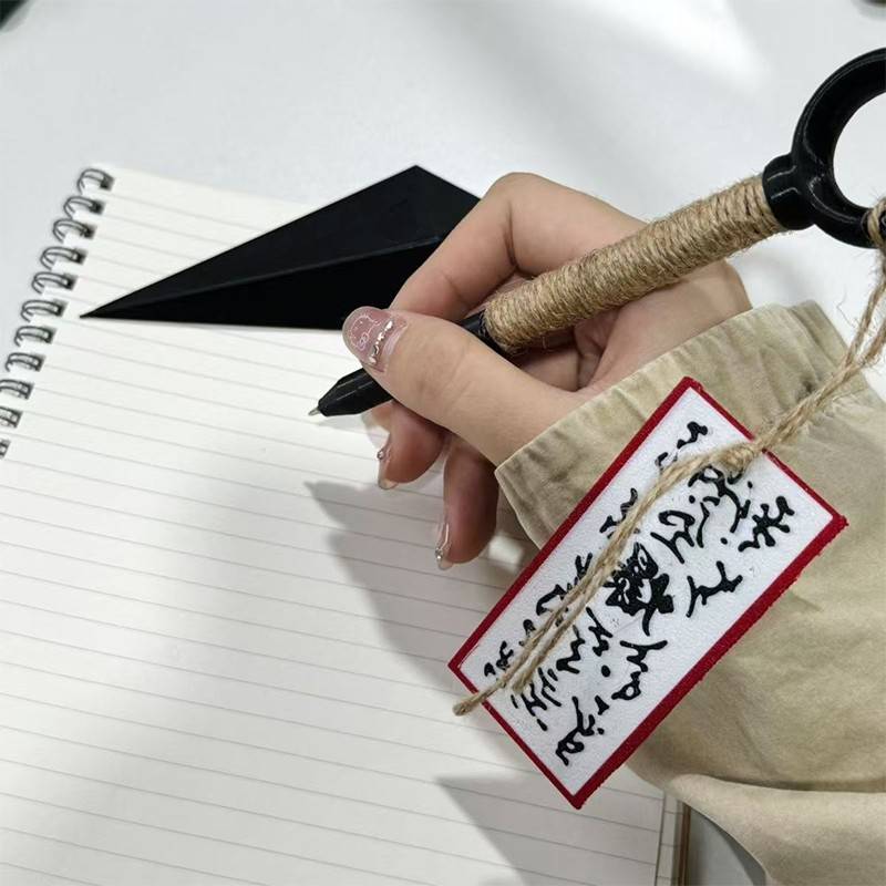 Naruto peripheral pen creative stationery diy gel pen anime if there is no shuriken shape to give gifts to friends