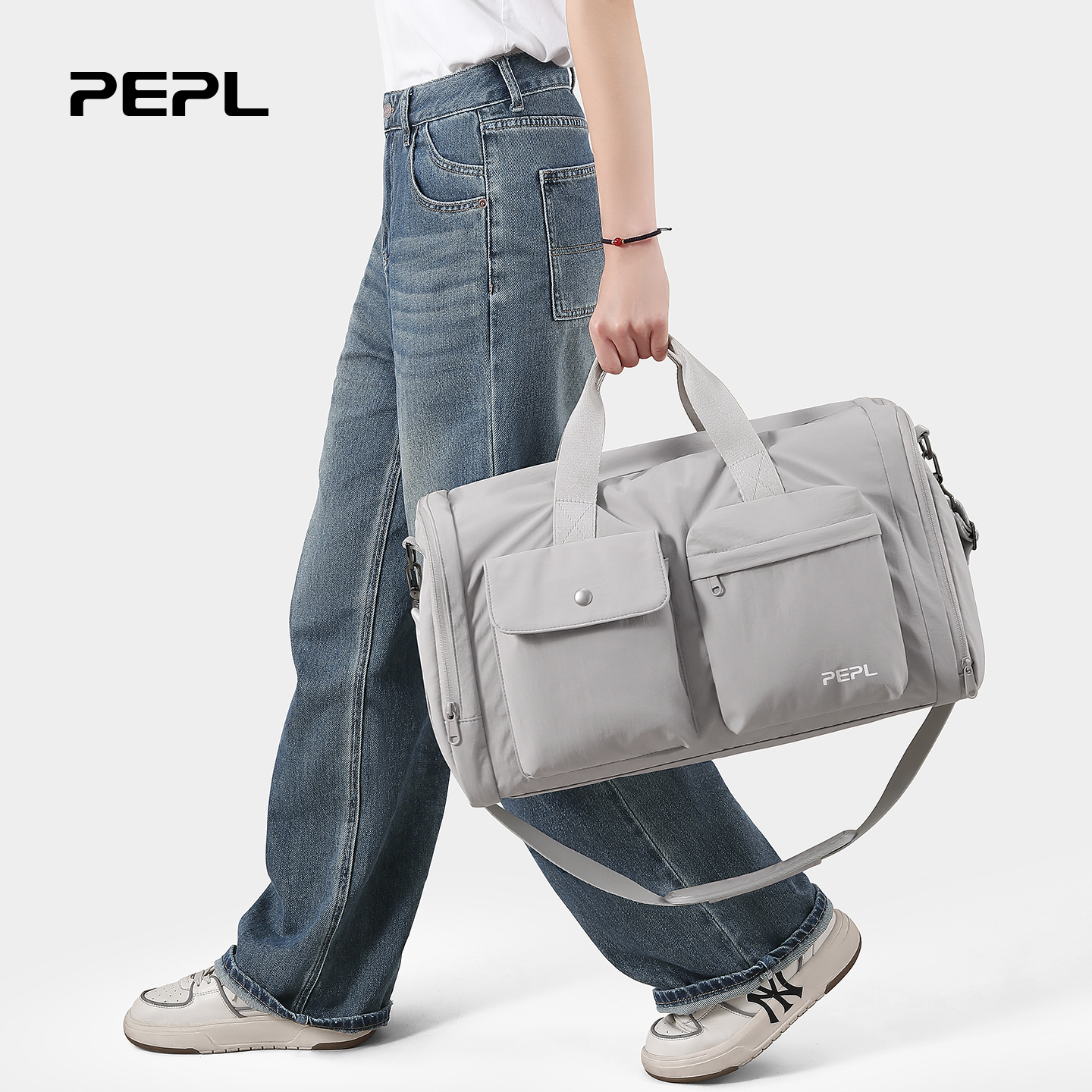 大容量旅行包女手提外出短途旅游可折叠行李袋健身包男可套拉杆箱