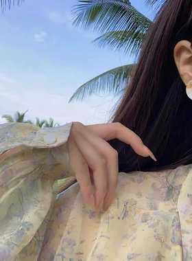 新款直销得意洋洋diy滴胶模具12连圆形钥匙扣硅胶模具家居饰品跨