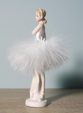 新款直销直销跳舞女孩芭蕾舞蹈艺术客厅玄关桌面装饰树脂摆件学生