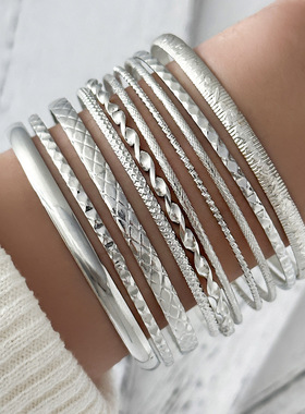 欧美时尚百搭多元素手镯套装女 叠戴夸张网红同款手环厂家女