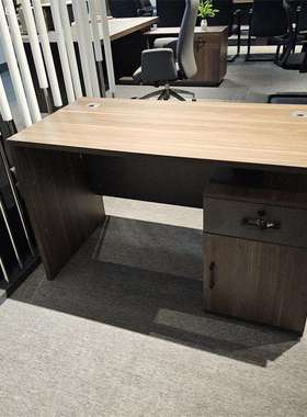 职员办公桌简约现代4人位双6四公司工位卡座员工办公室桌椅桌组合