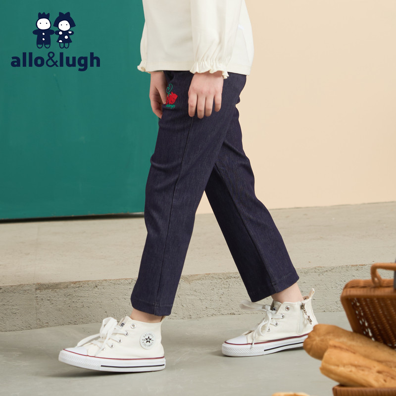 阿路和如女童装裤子秋冬2025新舒适柔软女宝休闲针织牛仔裤微喇裤