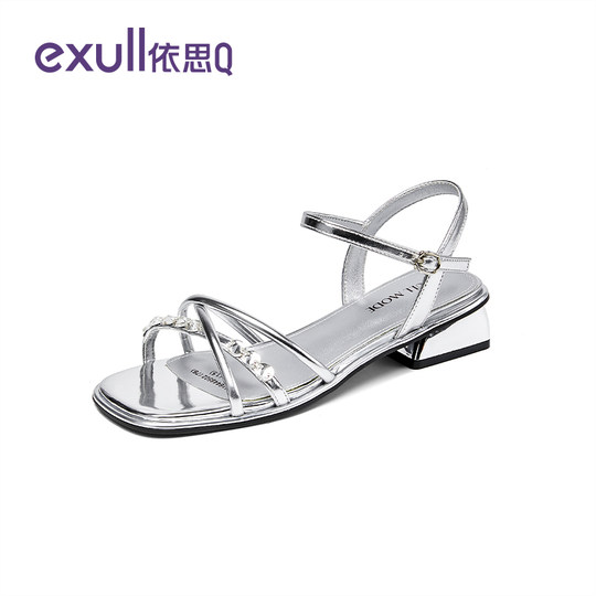 依思q水钻凉鞋女款2025新款夏季外穿粗跟绝美一字带银色沙滩凉鞋