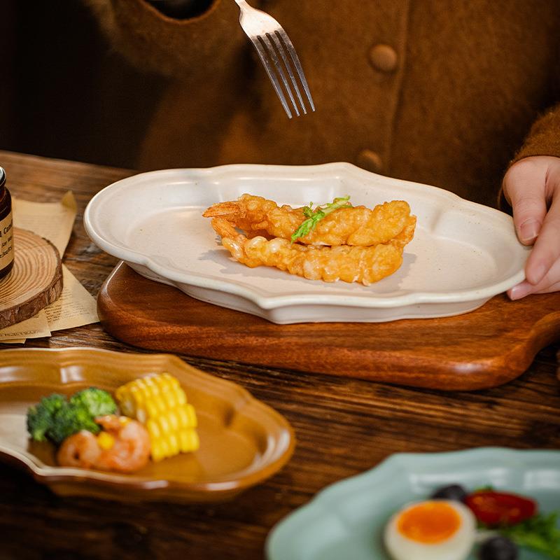 Maki painted gold Jingdezhen coarse pottery retro maple leaf dish household fish plate deep dish microwaveable dishwasher dinner plate