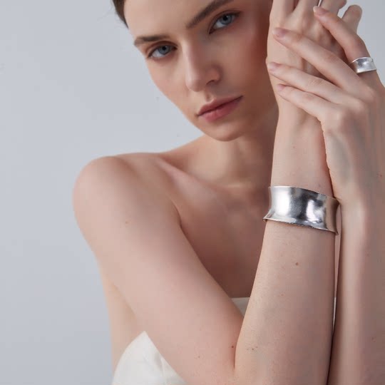 As said Roaming Series Curve Irregular Matte Brushed Bracelet Wide Edition Light Luxury Arm Ring Couple Hand Dress