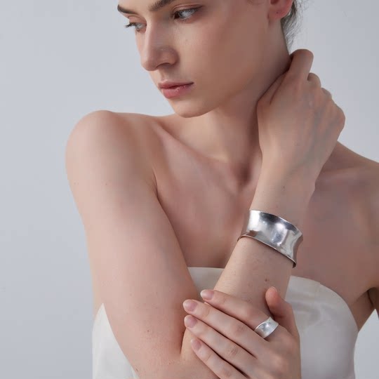 As said Roaming Series Curve Irregular Matte Brushed Bracelet Wide Edition Light Luxury Arm Ring Couple Hand Dress