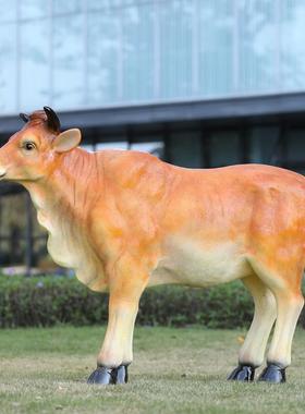 户外仿真黄牛雕塑玻璃钢园林景观动物庭院商场橱柜美陈装饰品摆件