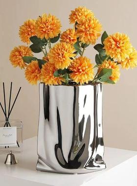 轻奢摆件简约现代陶瓷褶皱ins花