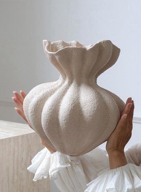 法式奶油风白色多瓣陶瓷花瓶摆件样板间酒店客厅玄关干花花器饰品