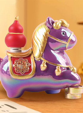 抖音热卖创意都有盲盒桌面摆件马年礼物神马新年车载装饰厂家直销