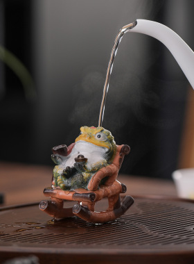 半日闲招财金蟾茶宠摆件遇热变色