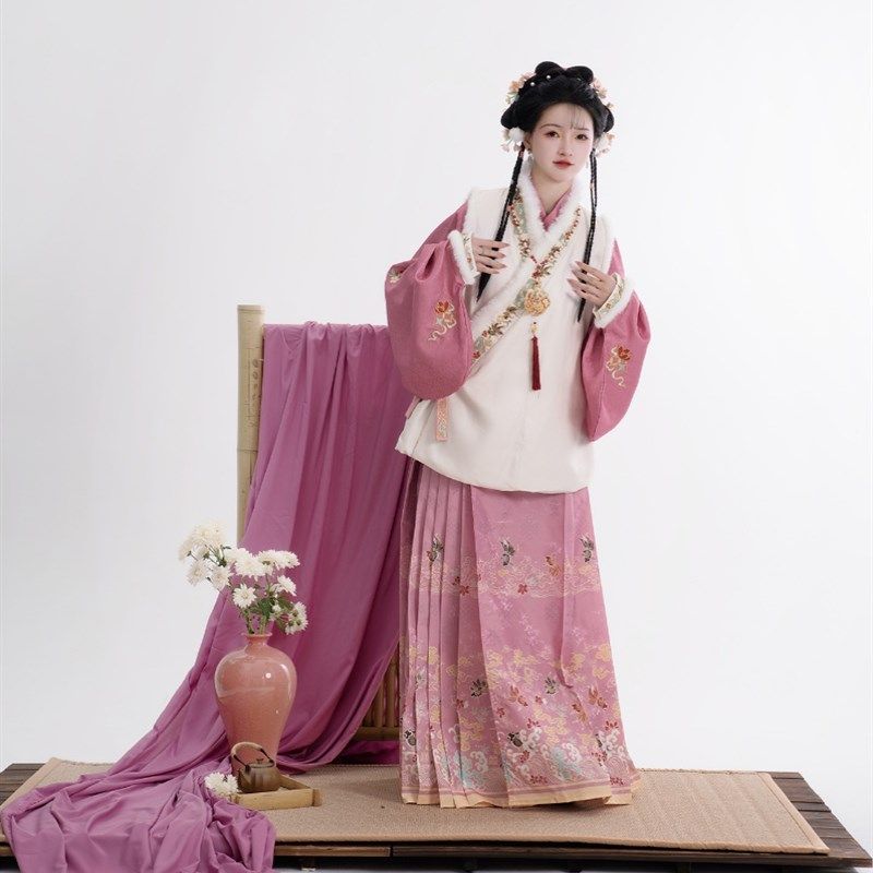 【捌伍柒】汉服女内衬裙白色内搭马面衬裙百搭打底裙子松紧腰,淘宝优惠券,粉丝福利购,淘宝优惠卷