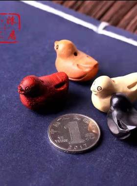 迷你雕刻木鸭子摆件桃木挂件吊坠钥匙饰品