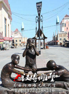 童趣主题雕塑戴帽子小男孩雕塑城市广场商业街景观玻璃钢铸铜雕塑