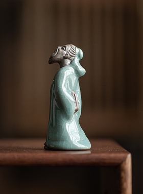 创意陶瓷历史人物哥窑茶宠花宠小摆件茶玩车载茶盘花盆造景装饰品