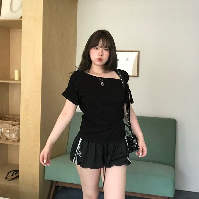 300斤胖mm大码美式设计感褶皱斜肩宽松高腰显瘦短袖T恤女露肩上衣,淘宝优惠券,粉丝福利购,淘宝优惠卷