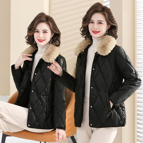妈妈装2025冬装新款羽绒棉服pu皮上衣大码外套中老年短款小棉袄女 - 图3